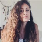 Anciennement élève en Lettres et littératures espagnol, aujourd'hui free-lance dans la rédaction, me voilà dispo pour vous aider !